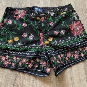 OKD NAVY FLORAL SHORT SIZE 6